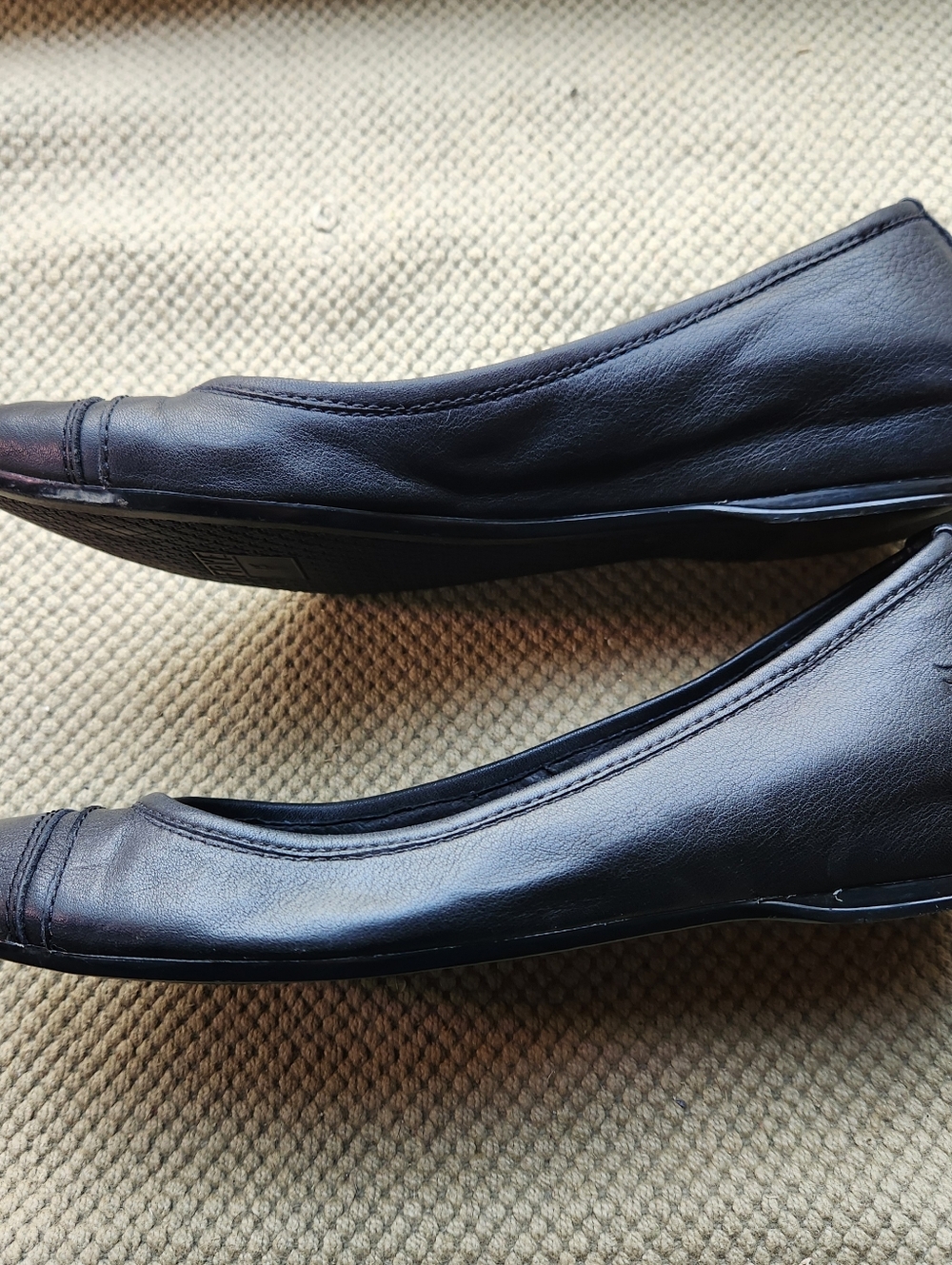 Frye Alicia Ballet Flats Wedge Womens 7.5 M Black Leather Shoes 3471032 - Picture 3 of 9